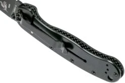 ESEE Avispa Couteau De Poche, Black D2 Blade, Carbonfiber Handle BRK1302CFB 14 ESEE Avispa Couteau De Poche, Black D2 Blade, Carbonfiber Handle BRK1302CFB -Esee Knives EE AVISPA CF B D2 05 esee knives