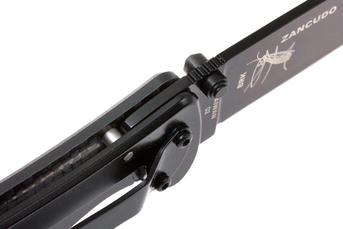 ESEE Knives Zancudo D2 Carbonfiber, BRKR2CFB Couteau De Poche 8 ESEE Knives Zancudo D2 Carbonfiber, BRKR2CFB Couteau De Poche – Image 6